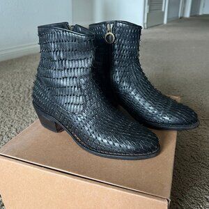 Fiorentini + Baker Genuine Leather Ankle Boots Size 37 Women’s 7